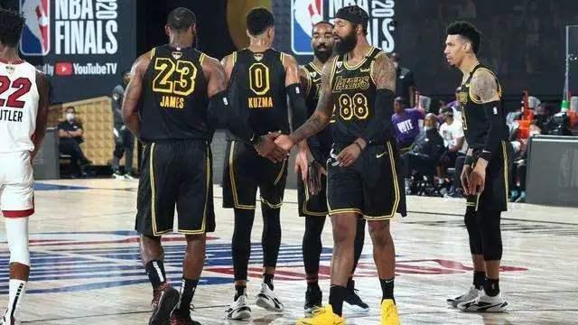 这一瞬间 这一瞬间