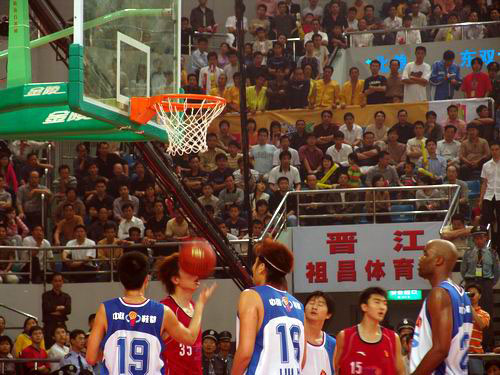 的是能让球 的是能让球